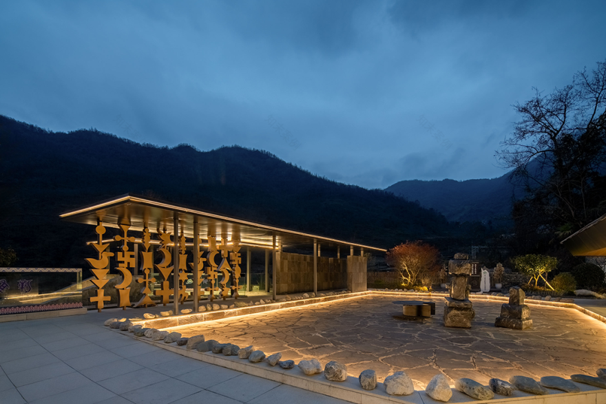 YDS姚晓冰设计|鲜活喜悦共栖山河——一座从藏地生长而出的野奢秘境-40