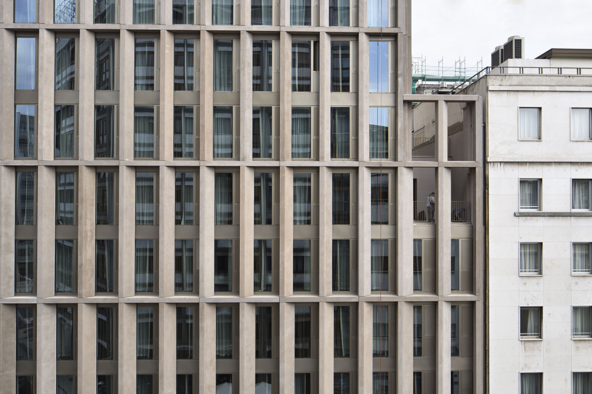 米兰杜卡·达奥斯塔广场酒店 · 旧建筑新生的精致室内设计-22