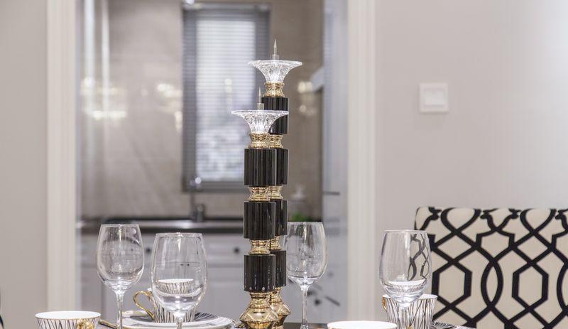 《万锦·紫园》新古典风格样板间 | 黑白灰与橘色的艺术碰撞-24