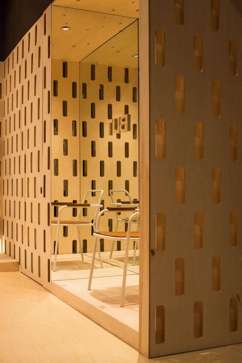 05 12 STAND POINT EN LA FERIA EUROLUCE 2015 DE MILÁN-7