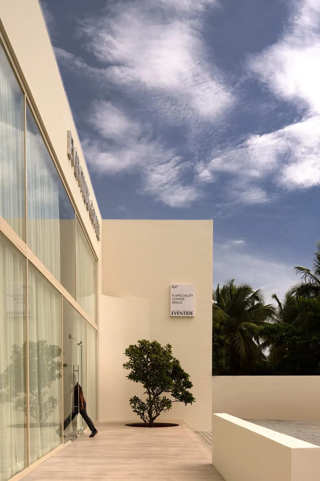 巴塞罗那的爵士乐咖啡馆 Jaç Hifi Café丨西班牙巴塞罗那丨Ligia 和 Arnau 夫妇-75