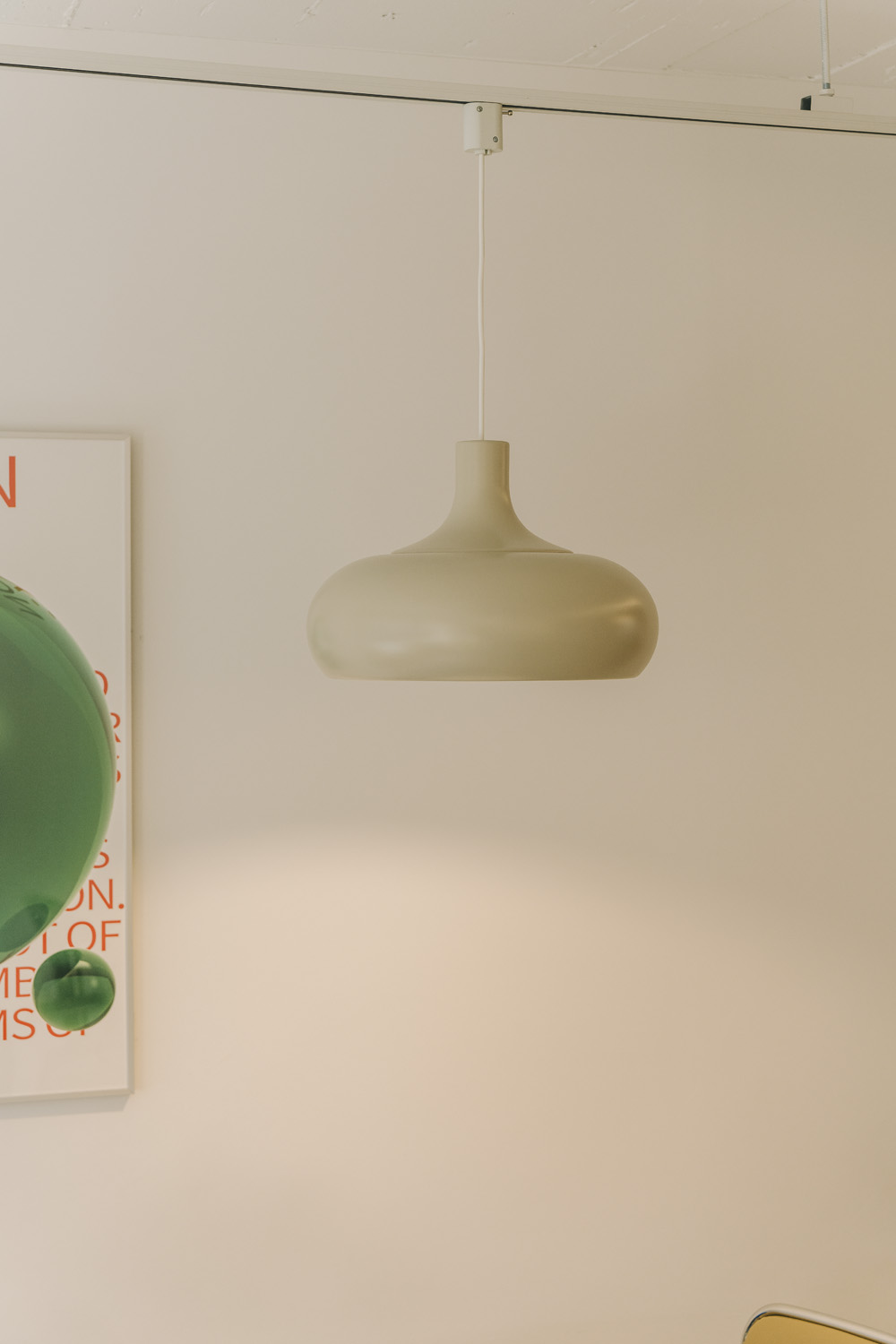 色彩点睛，15 坪釜山冰淇淋店精致设计-14