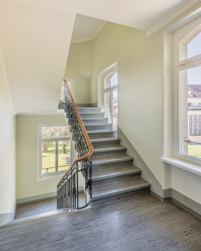 Lengacher Emmenegger Partner丨Renovation St. Charles Hall Meggen丨瑞士-11