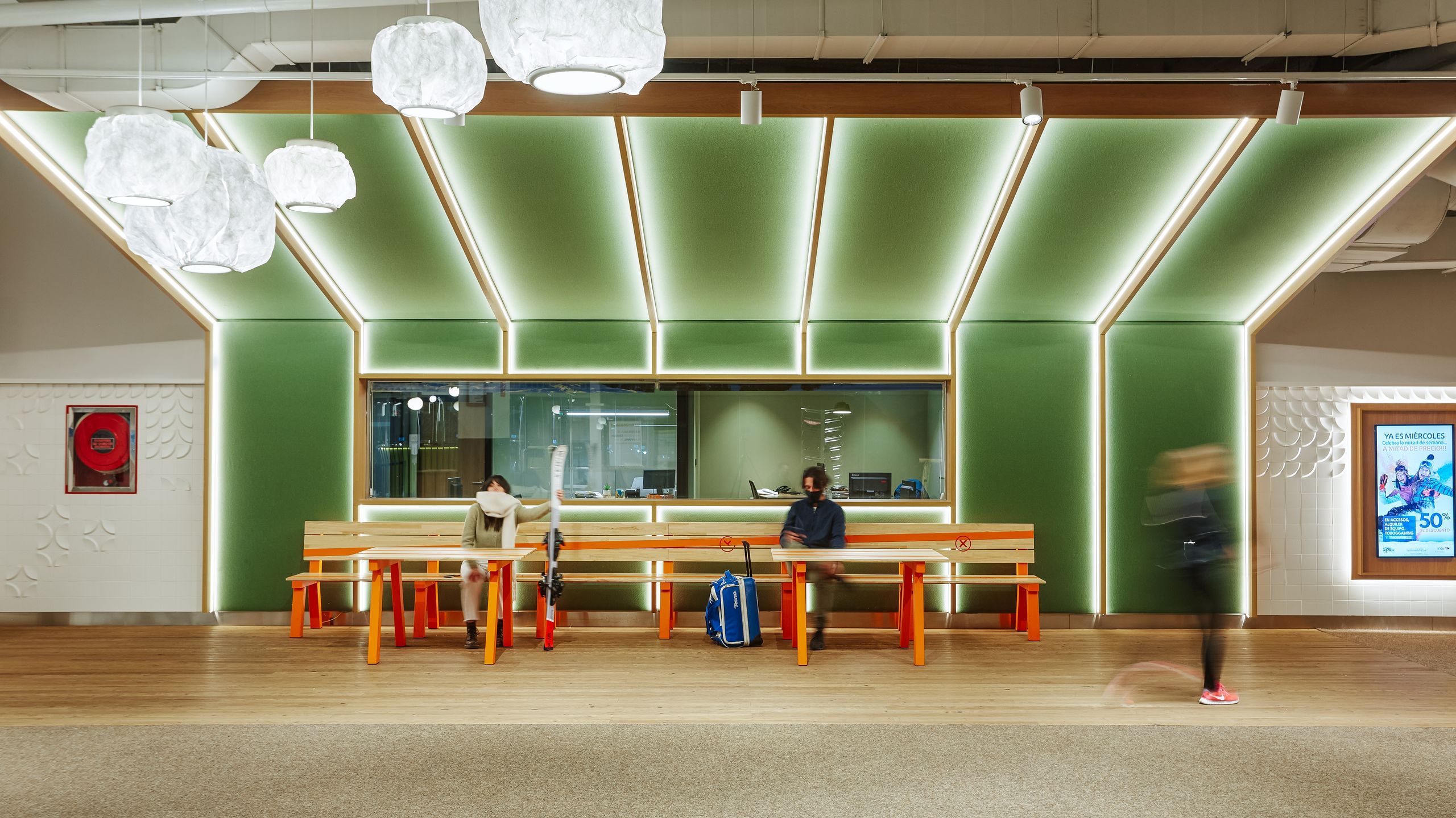 SnoZone室内滑雪场丨西班牙马德里丨西班牙Stone Designs工作室-2