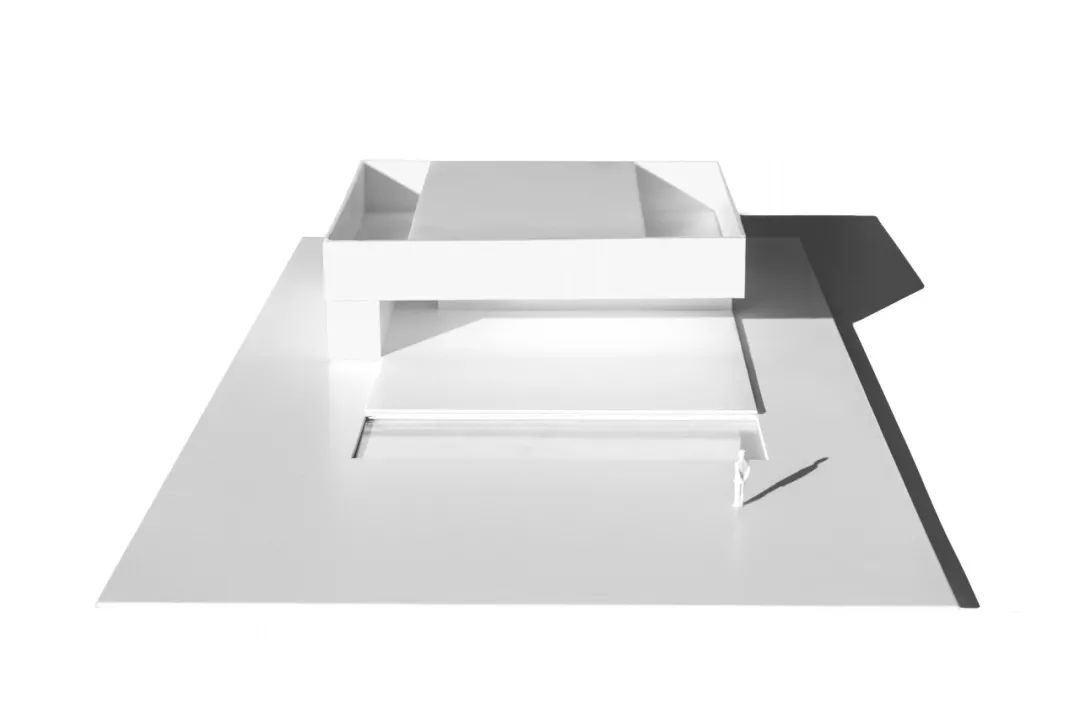 西班牙巴伦西亚“寂静之屋” | 半埋入式极简美学-61