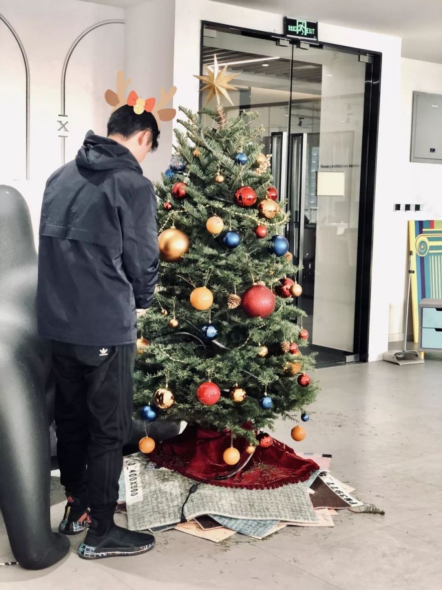 唯想圣诞树诞生记 | 甲方送礼的惊喜设计之旅-61