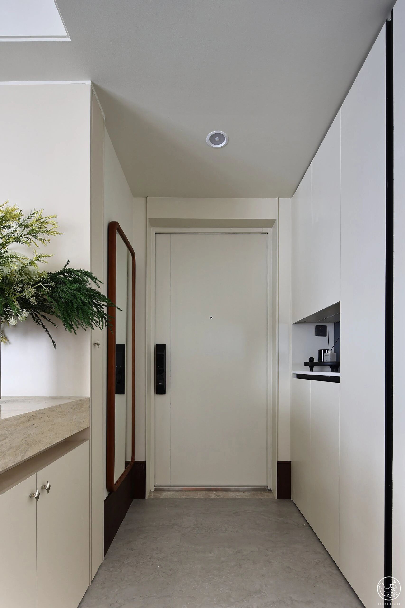 复古且时髦，在松弛与精致之间游刃有余-9