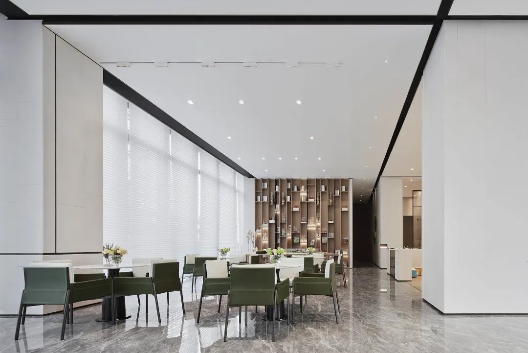 中山远洋天成营销中心丨中国中山丨IDAD 久度设计-32