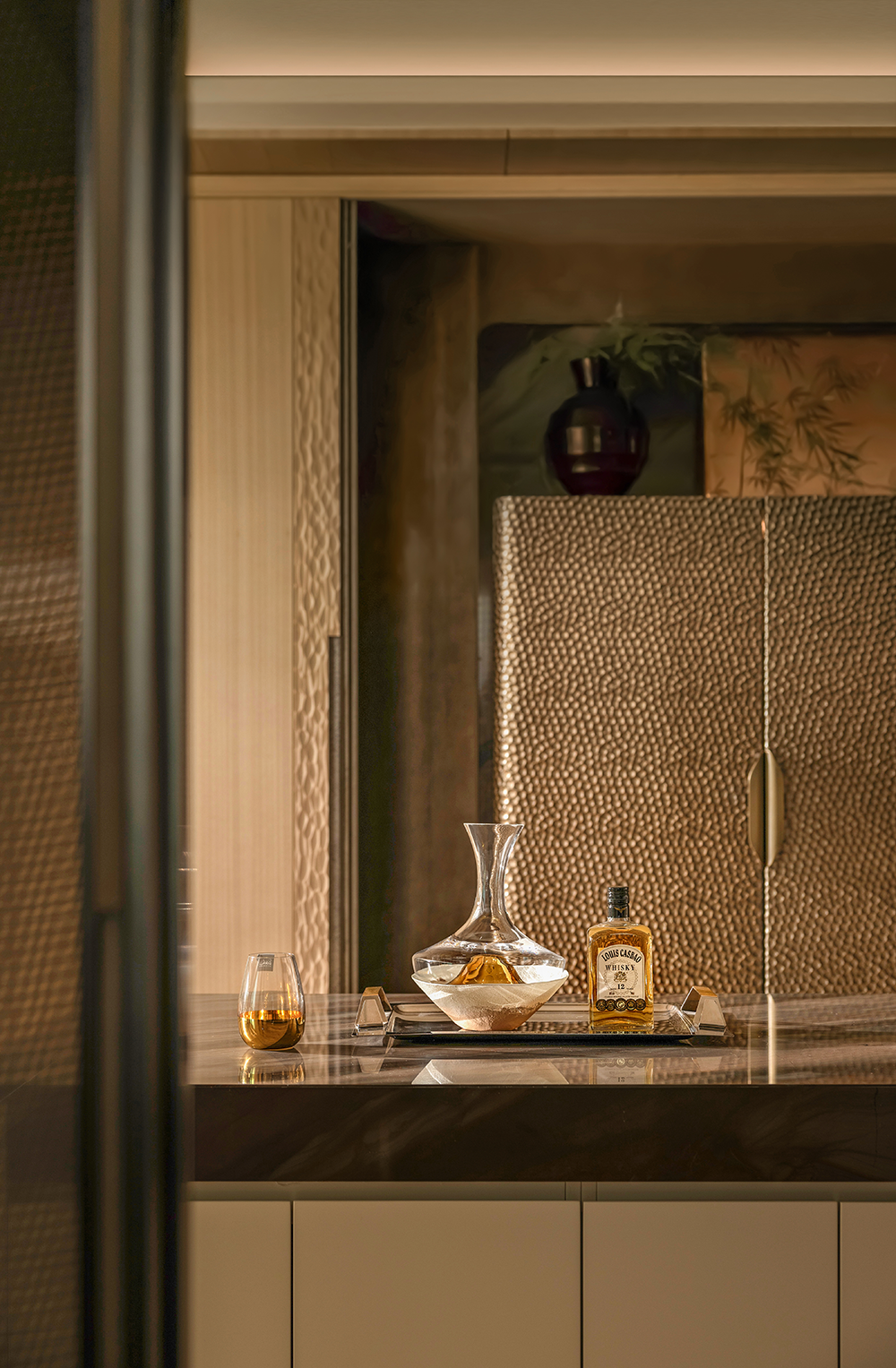 华发 · 珠海湾240平样板间丨中国珠海丨深圳市盘石室内设计有限公司-0