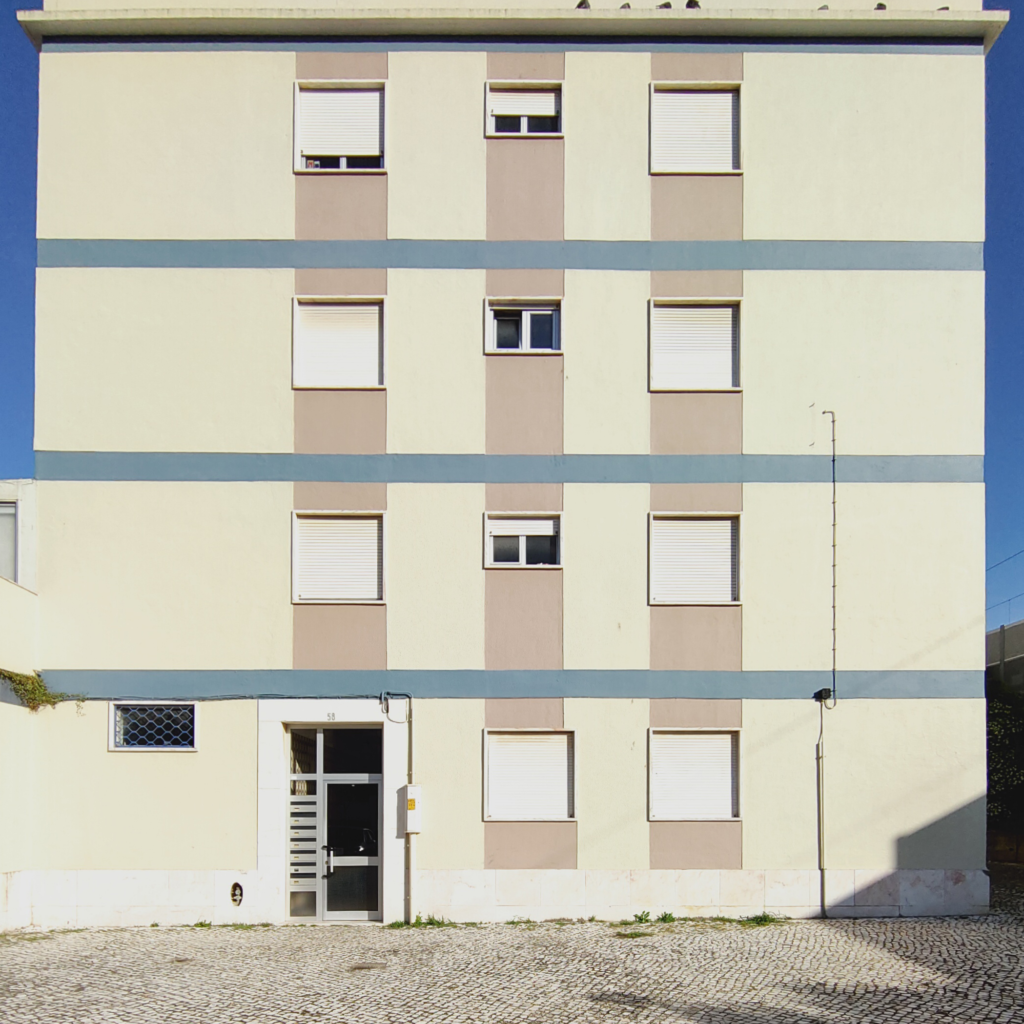 Squared Facades 6-12