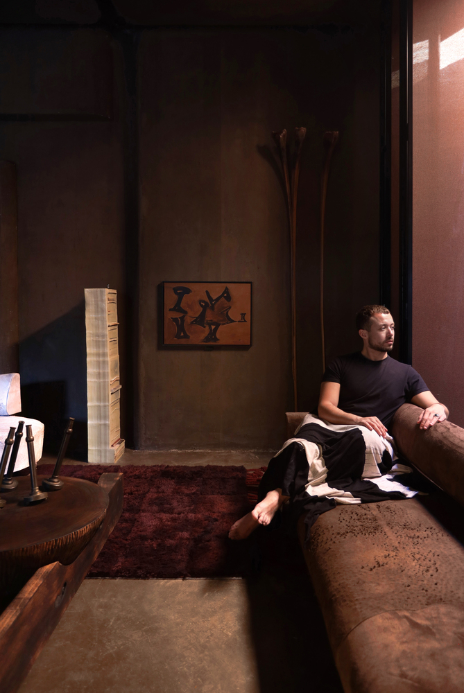 巴西设计师 Gustavo Neves 打造自然奢华空间-0