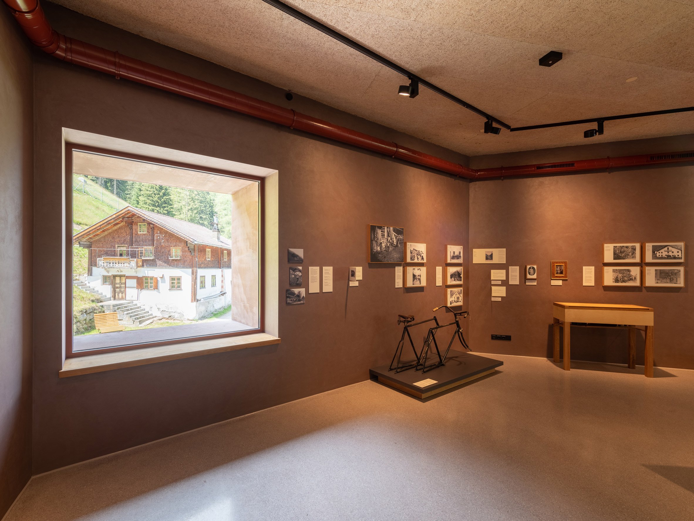 奥地利红砖博物馆,讲述阿尔卑斯山区野山羊故事-19