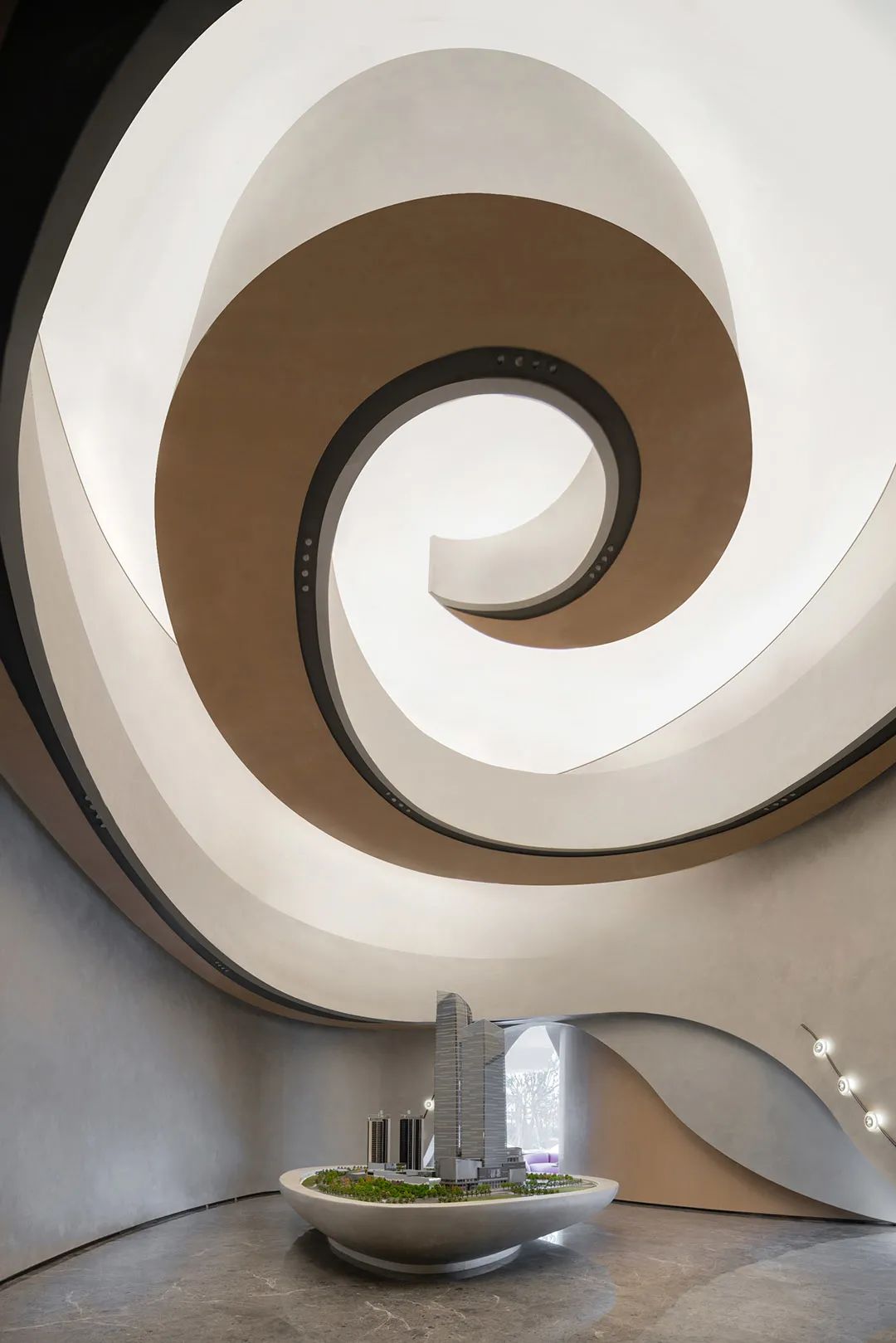 昆明龙湖·天璞售楼处 | 花都的浪漫共生-43