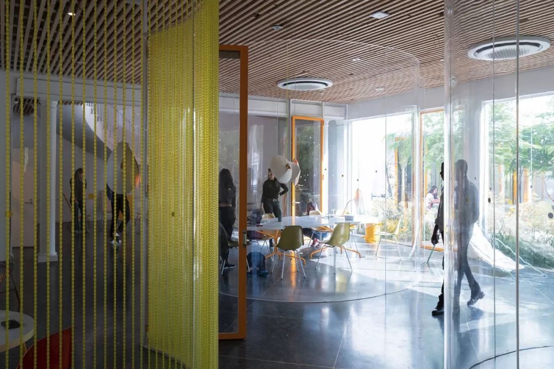 2019 全球创意办公空间盘点,惊艳的不仅仅是设计!-267