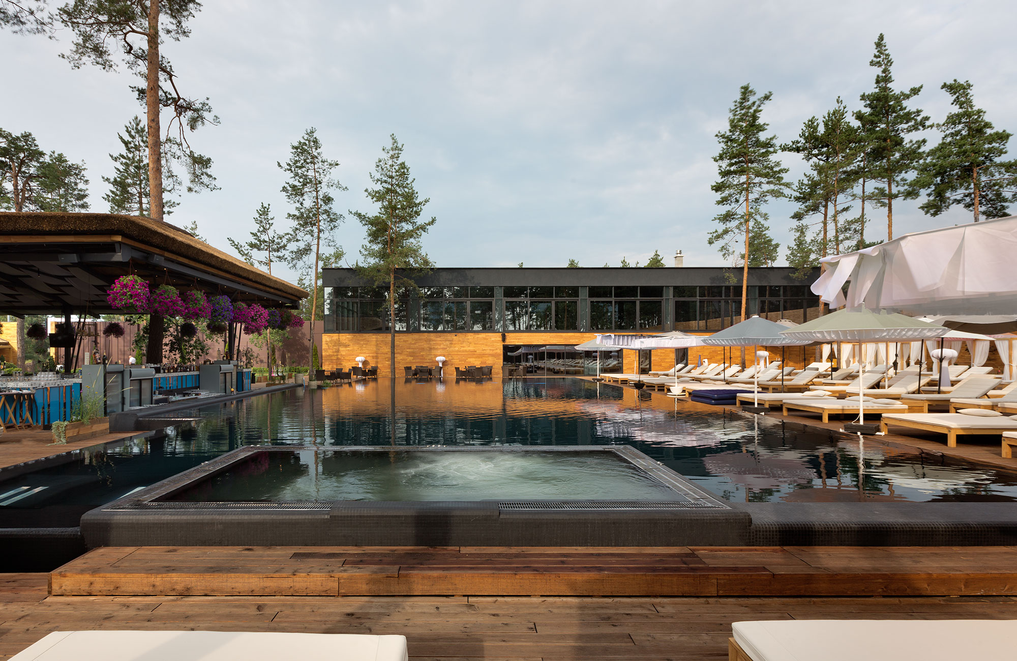 Queen Country Club YOD Design Lab-4