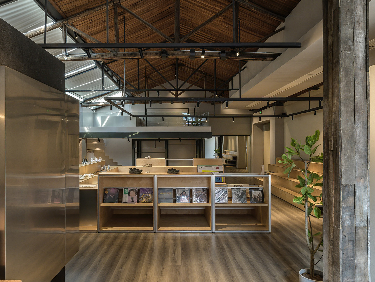 成都ALUMNI店空间丨中国成都丨未来以北工作室-3