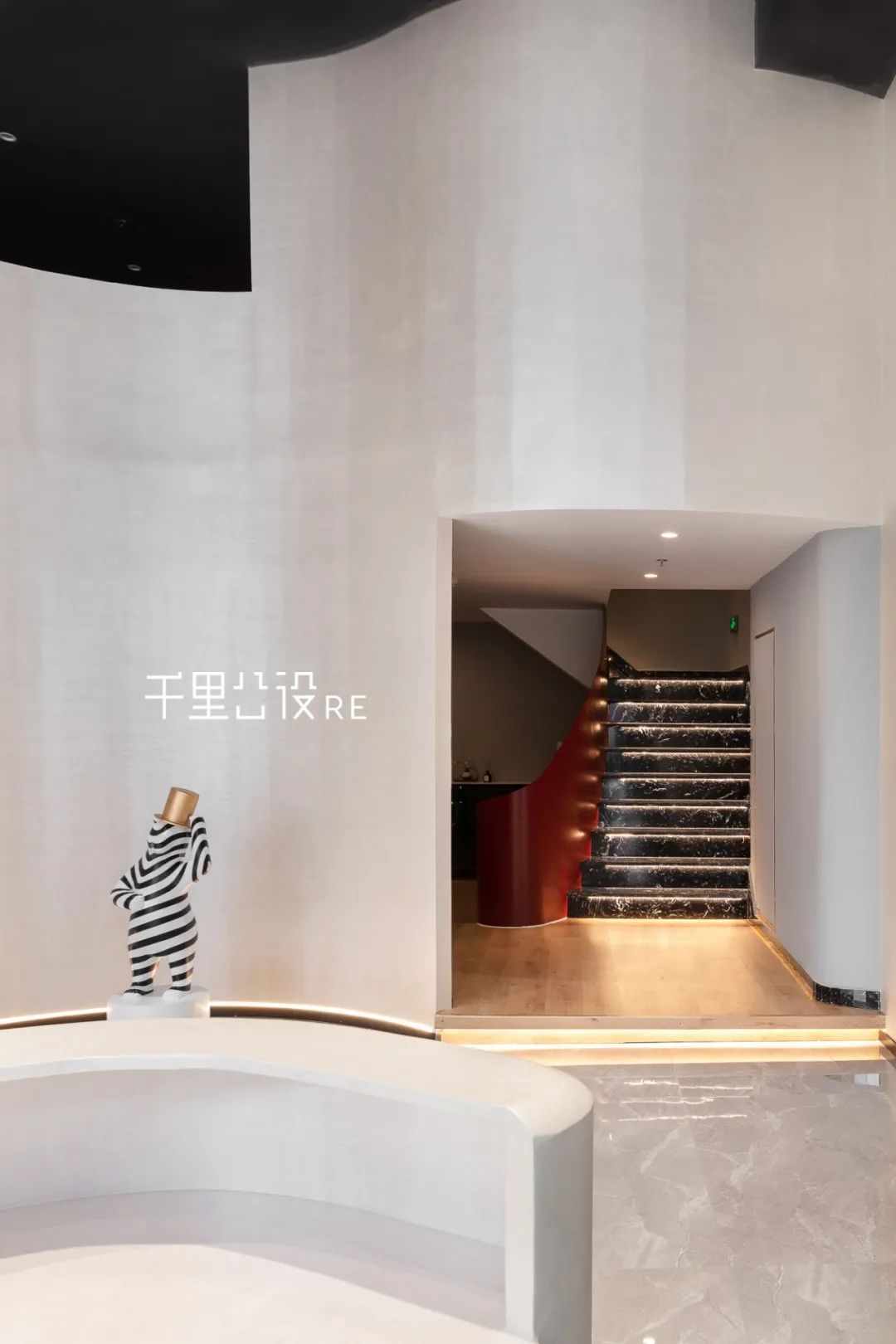 盘耳社 · 侘寂风美学空间丨季鑫,金玲-26