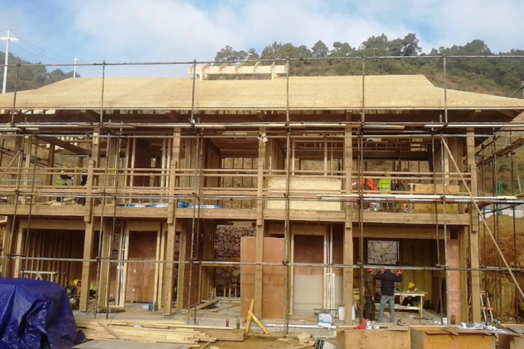 泸沽湖畔，藏在木构里的摩梭诗意-13