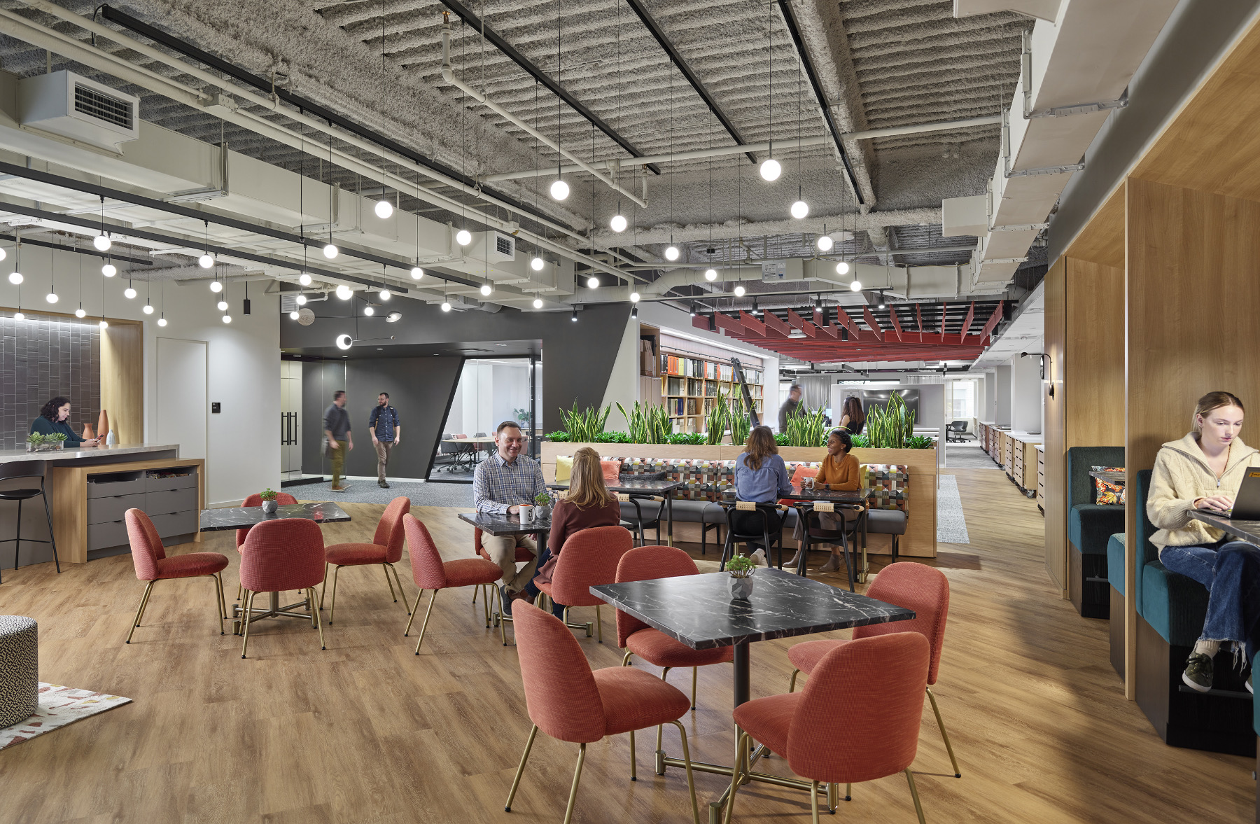 A Tour of FCA’s New Philadelphia HQ - Officelovin'-2