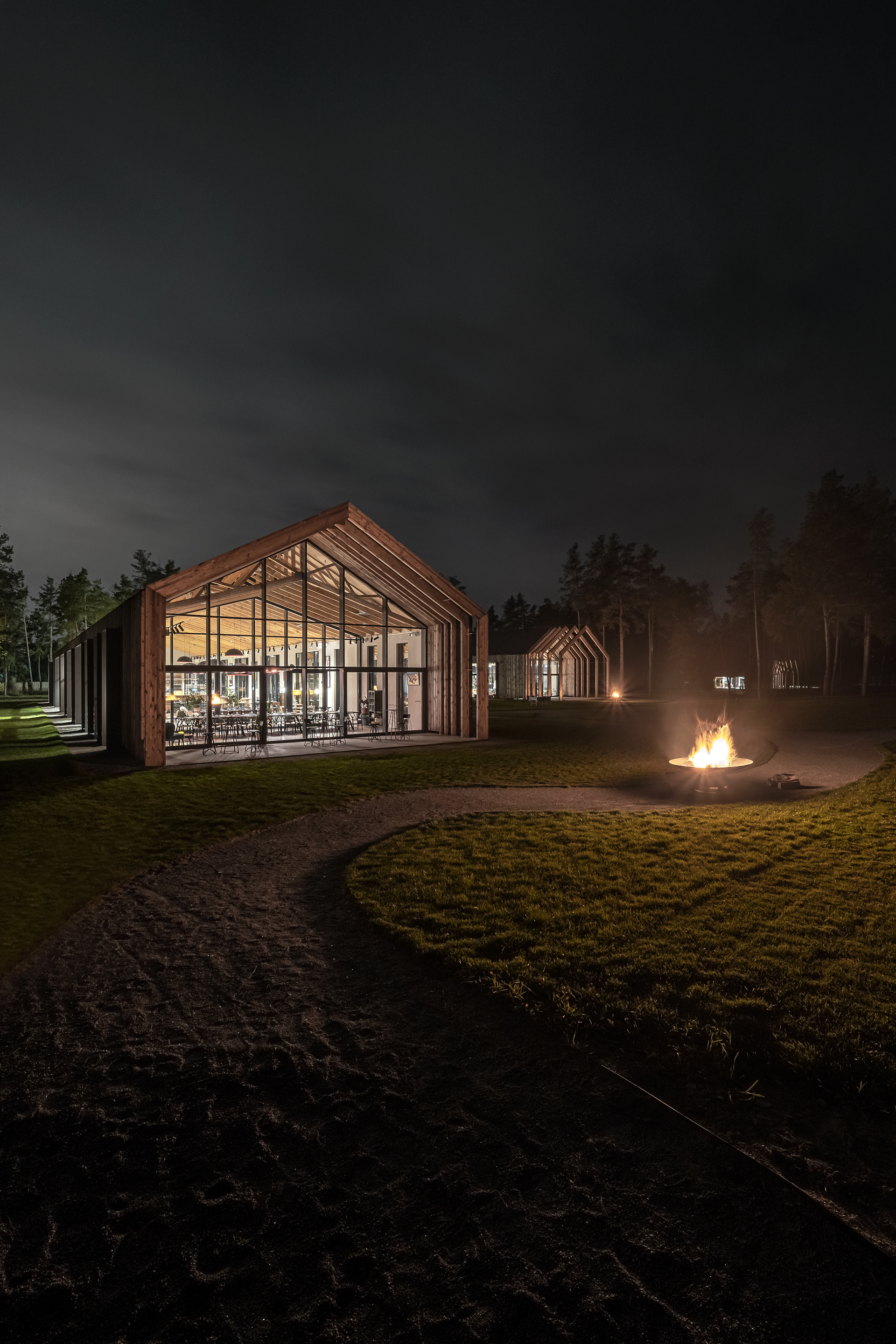 谢勒斯特静修处夜景丨乌克兰基辅-9