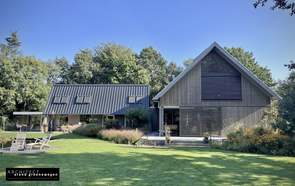 Lijnenspel in houten gevel住宅丨Arend Groenewegen Architect BNA-7