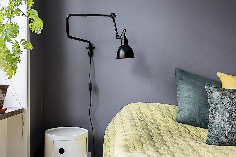 瑞典混搭色彩椅子装饰设计-11