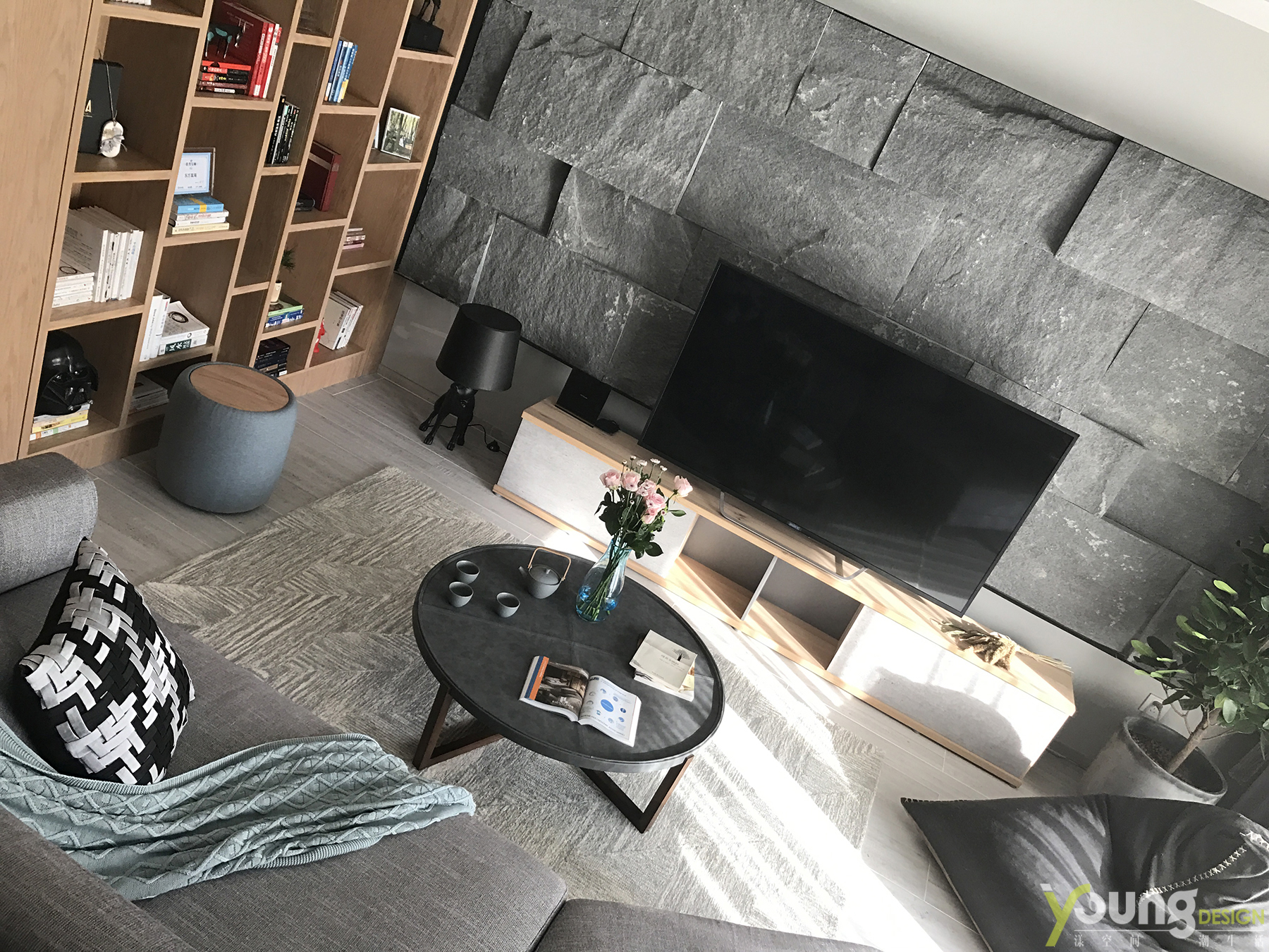 漾设计Young Design｜深圳市福田兰江山第—《悠见南山》-1