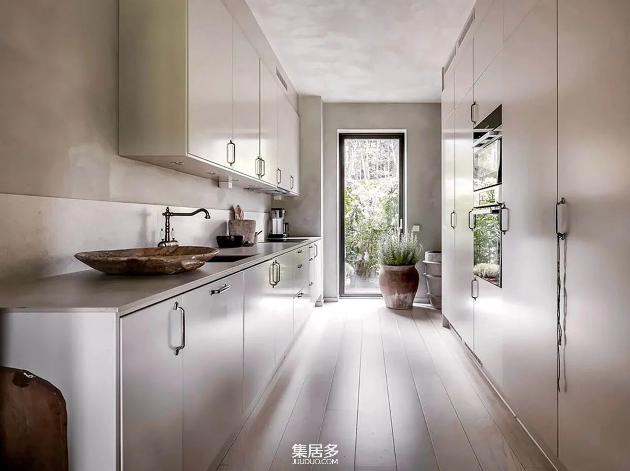 现代瑞典小屋室内设计-21