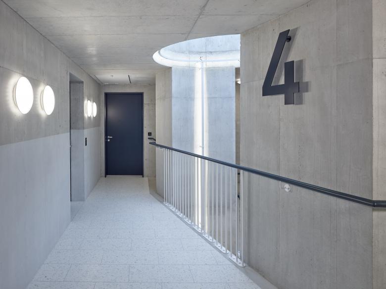 蜗牛草地的上层建筑丨瑞士丨Hinder Kalberer Architekten-8