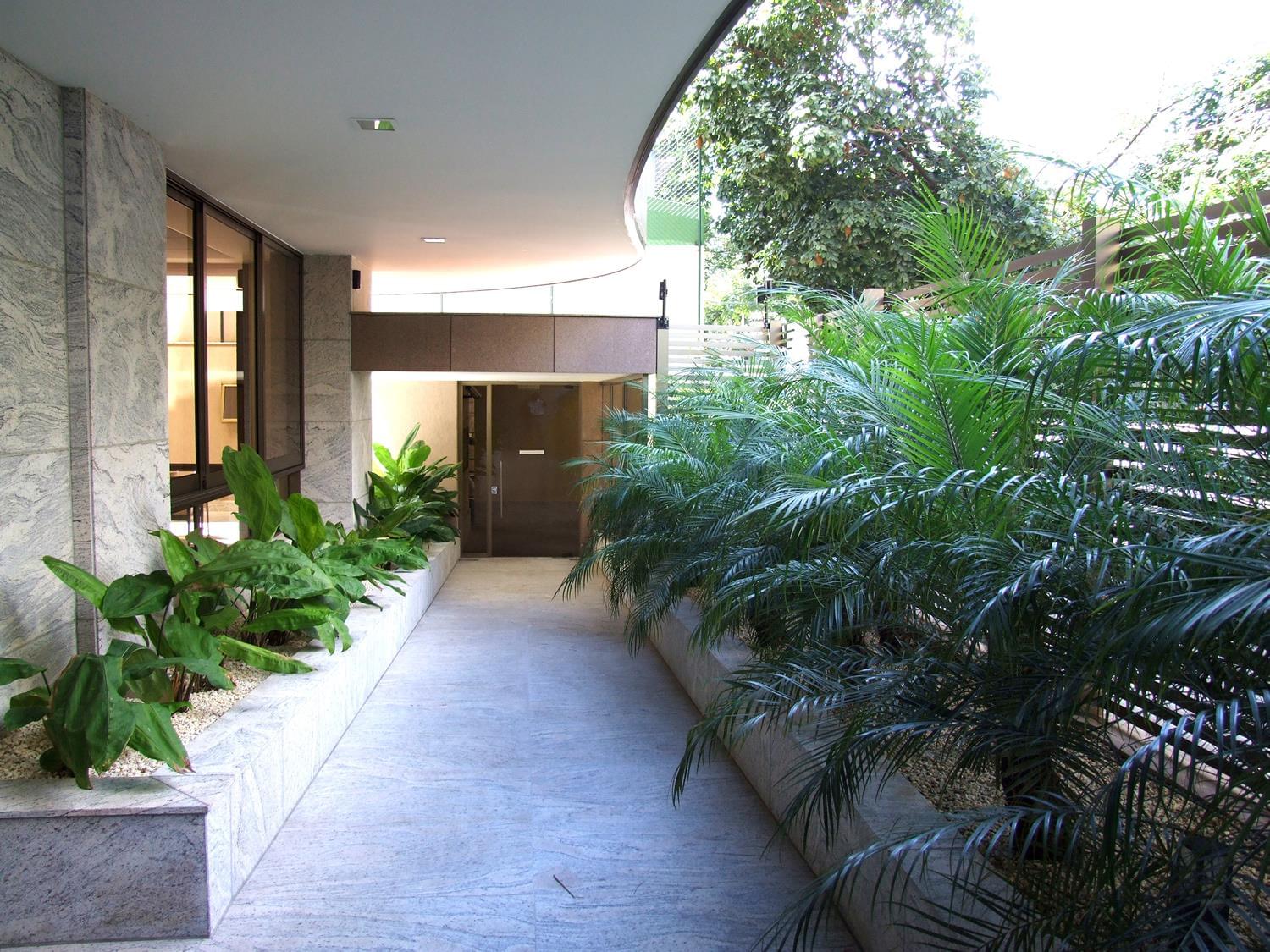 巴西 Monte Carlo Residence | 奢华建筑与自然元素的完美融合-10