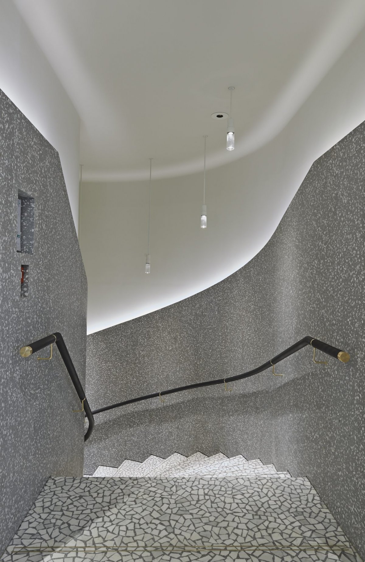 华伦天奴巴黎旗舰店丨法国巴黎-19