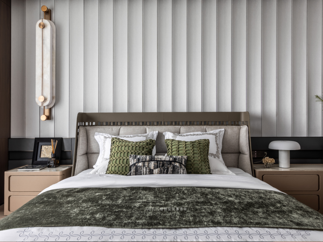 【原创】格致设计出品｜1500㎡意式轻奢空中别墅-90