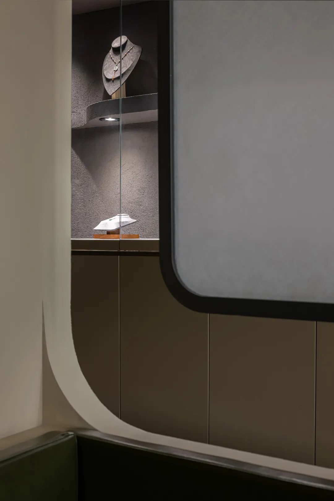 荟玥珠宝店丨中国广州丨PDD深点设计-66