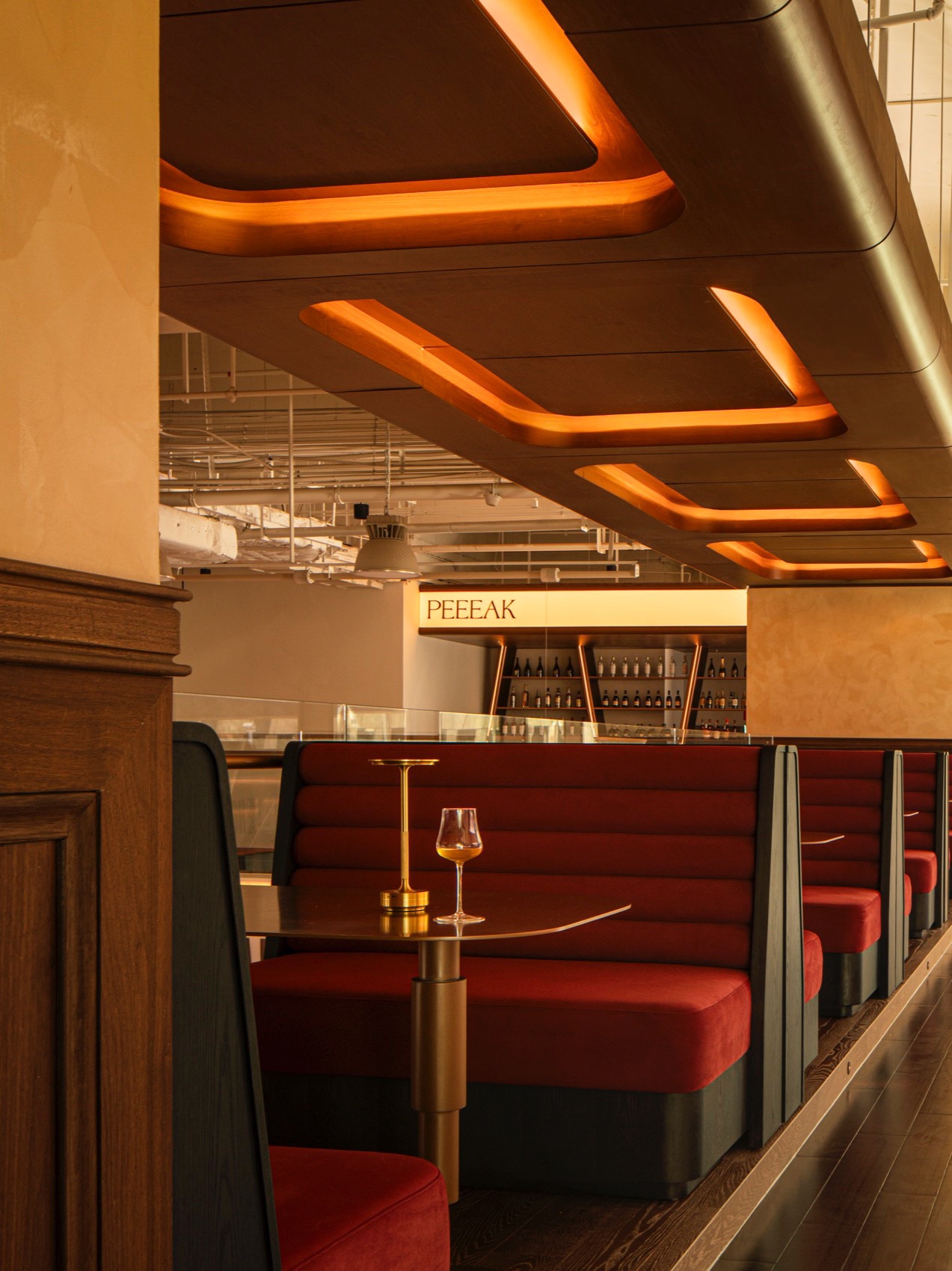 PEEEAK Café & Bar 巅丨中国深圳丨VH（Vivienne Han Design）设计事务所-34