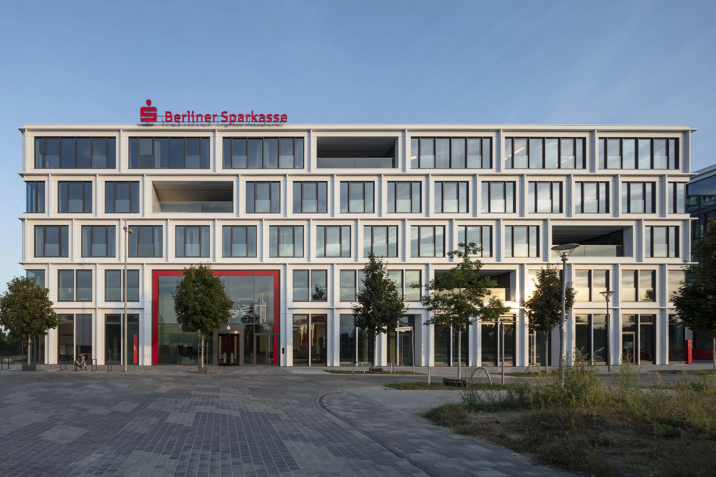 Headquarters of Berliner Sparkasse-52