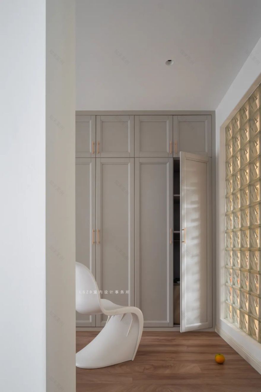 蓝色海洋中的橘红浪漫·田橘海室内设计案例丨LSZ·D 室内设计事务所-24