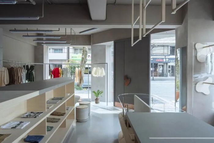 广岛 unbirthday 儿童服装店丨日本广岛丨FATHOM-42