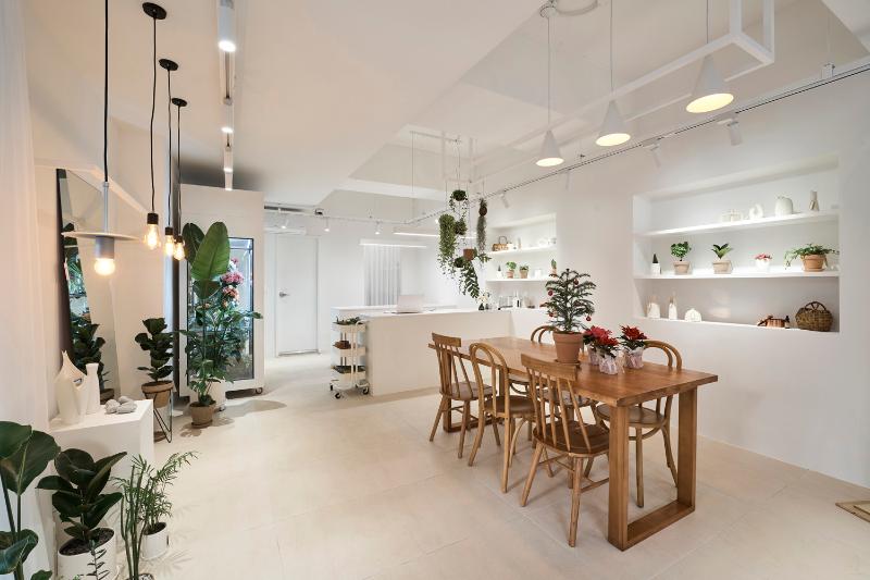 极简白 12 坪公寓的舒适空间-2