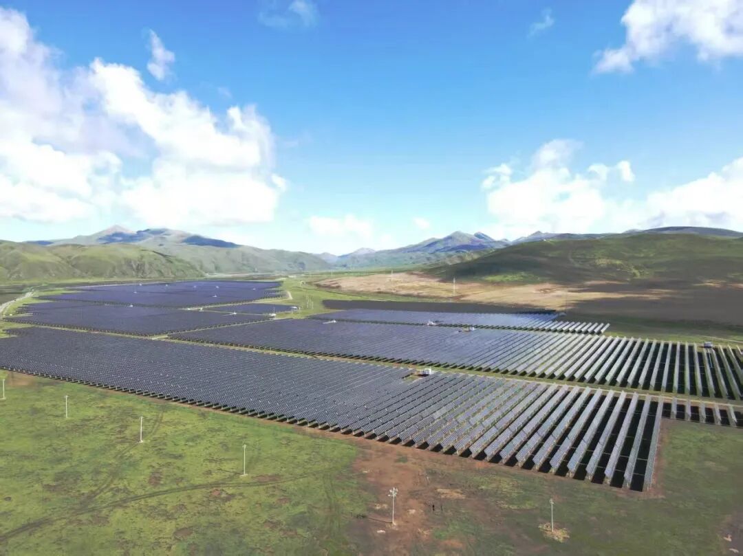 雪域光储，一路向阳！中建八局高海拔构网型储能实证项目全容量并网发电-5