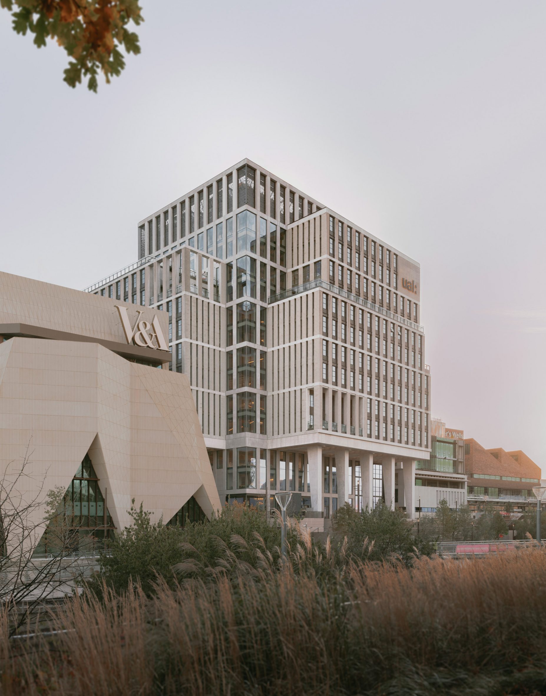 Allies and Morrison completes "21st-century factory" for London College of Fashion-3