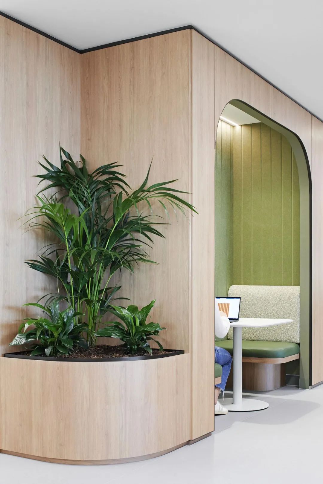 皇家墨尔本医院办公室室内设计丨澳大利亚墨尔本丨Gray Puksand-20