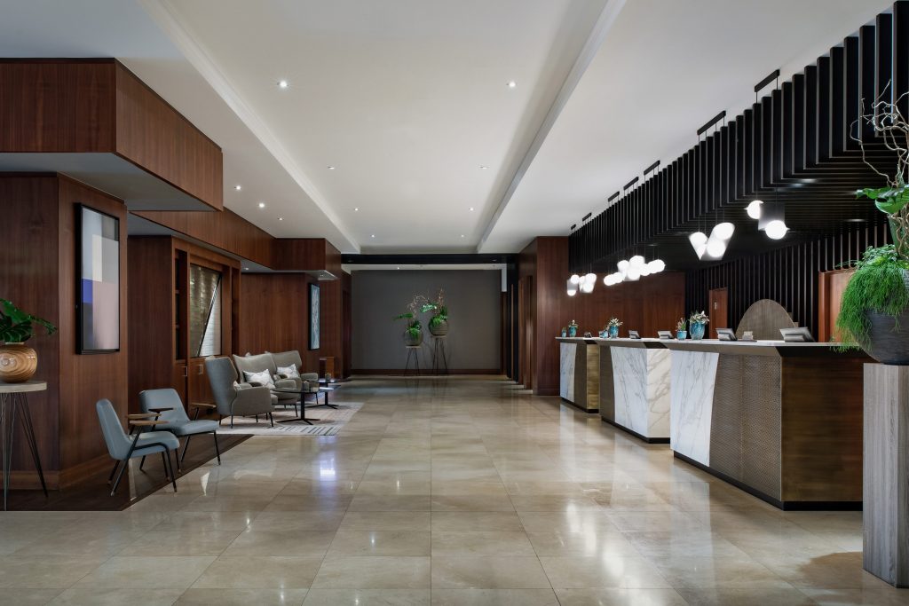 布达佩斯万豪酒店 - 22度餐厅（注：Twenty2Degrees可能是酒店内餐厅等场所名，这里按字面22度翻译，若有特定背景可调整） 丨匈牙利布达佩斯丨twenty2 degrees-5