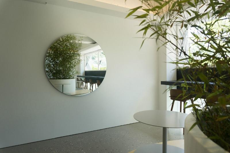 首尔感性白 tone 甜品咖啡厅-10