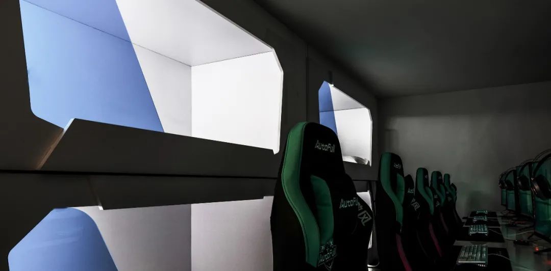 赛铂电竞酒店丨中国红河丨寸匠  FF建筑设计有限公司-38