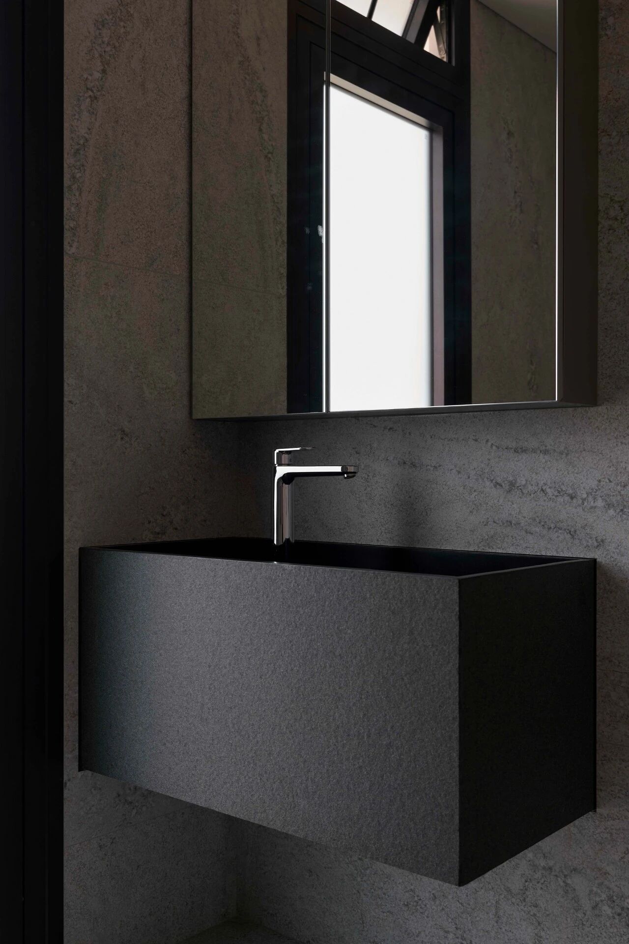 G 屋;G 宅(这里若有更多语境,能更准确翻译G代表的含义,比如可能是人名、地名首字母等) 丨Atelier01 A01-29