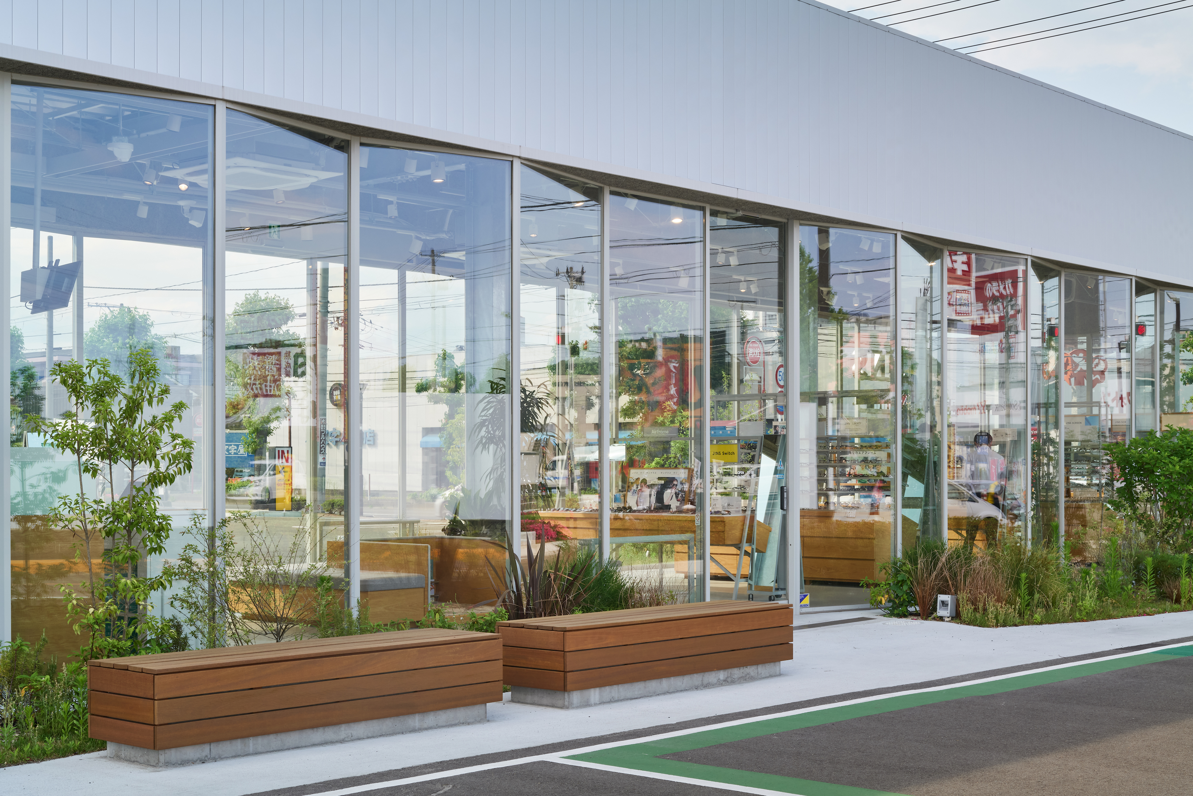 JINS Sendai Izumi 眼镜店丨日本丨Yohei Kawashima architects inc.-31