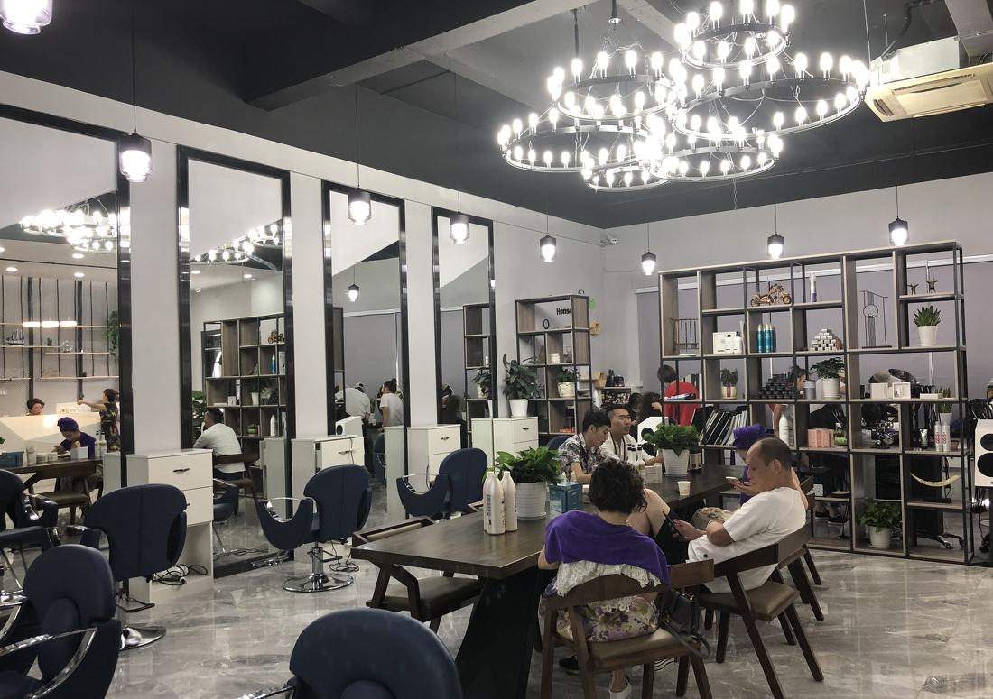 乐山佳之汇美发厅翻新升级，打造现代时尚空间-32