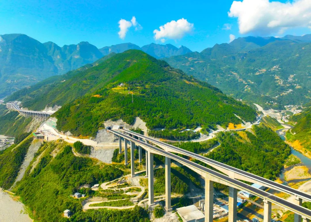 这条高速公路一通，渝陕就更近了！-46