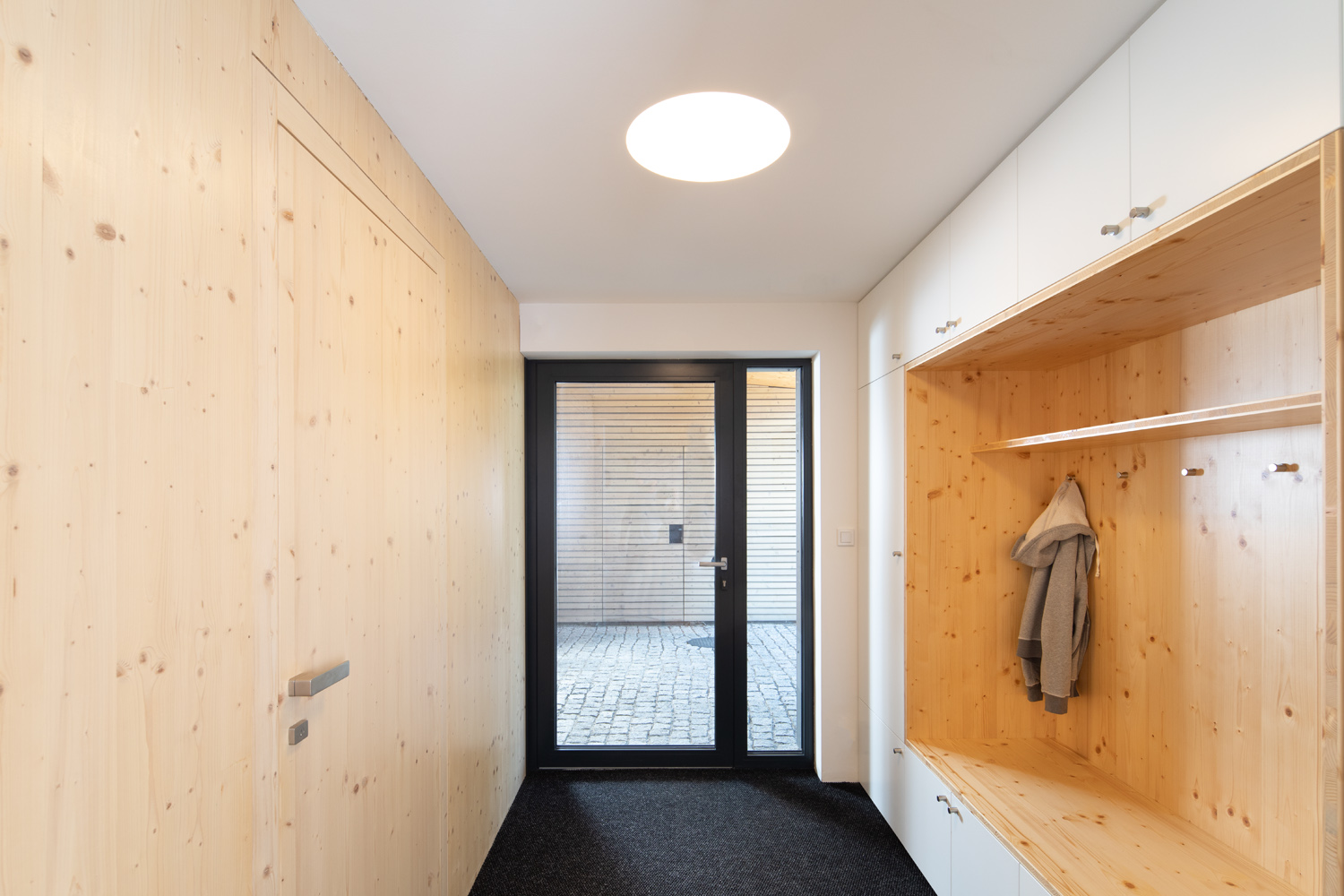 丨Kamil Mrva Architects-24