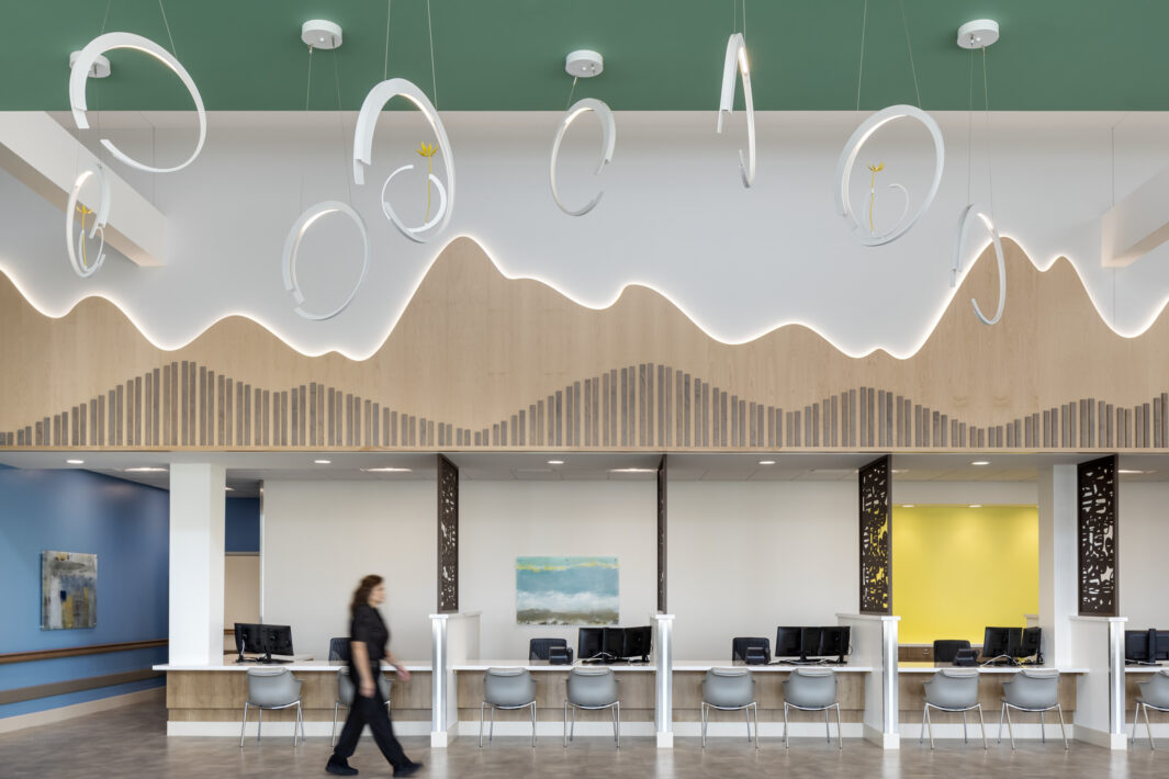 Captain Rosemary Bryant Mariner Outpatient Clinic - Perkins Eastman-4